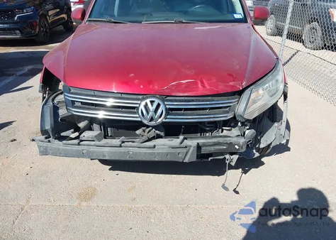 2013 Volkswagen Tiguan S из США, поврежденный, VIN WVGBV7AX2DW006816